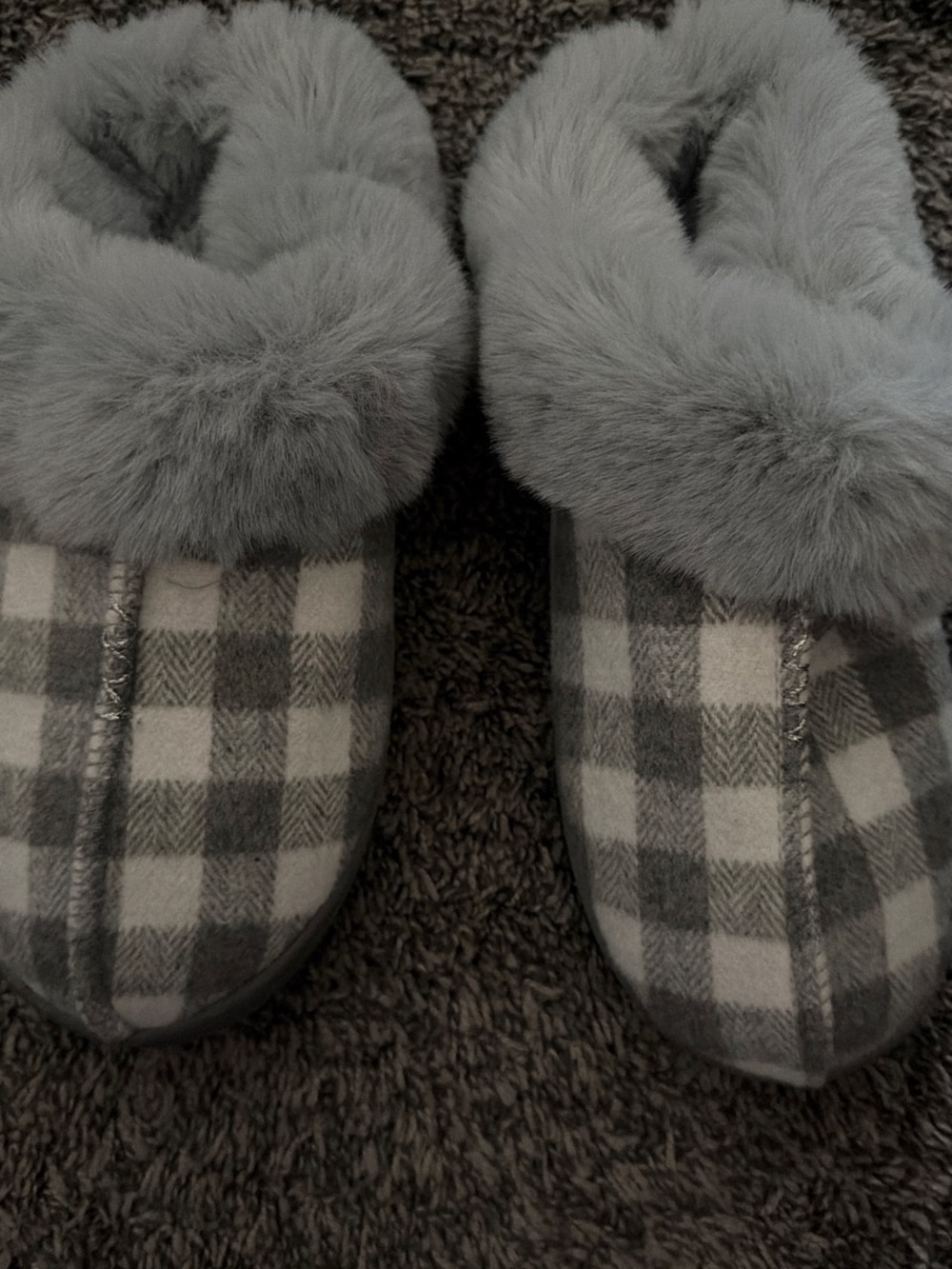 LC Lauren Conrad Gray Plaid Faux-Fur Cuff Slip-On Slippers